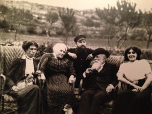 Lire la suite à propos de l’article Histoire de la maison